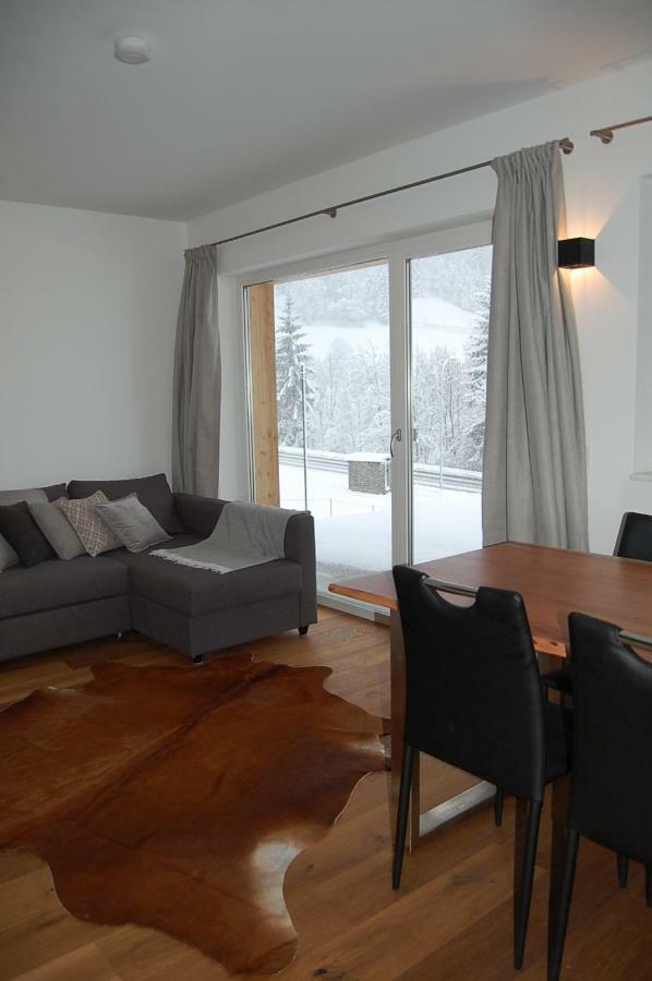 ヴァルト・アム・アールベルクWinwald - Arlberg Chaletsアパートメント エクステリア 写真